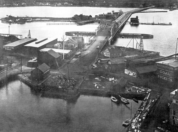 New Bedford - Fairhaven Bridge Reconsruction in 1900 - www.WhalingCity.net